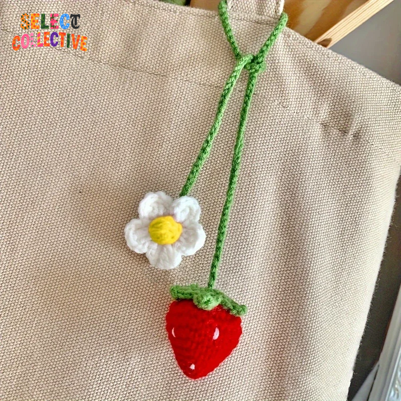 ππΏ Crochet Strawberry Car Plant Buddy β Hanging Basket Ornament for Rearview Mirror β¨ Cute Car Charm Decor