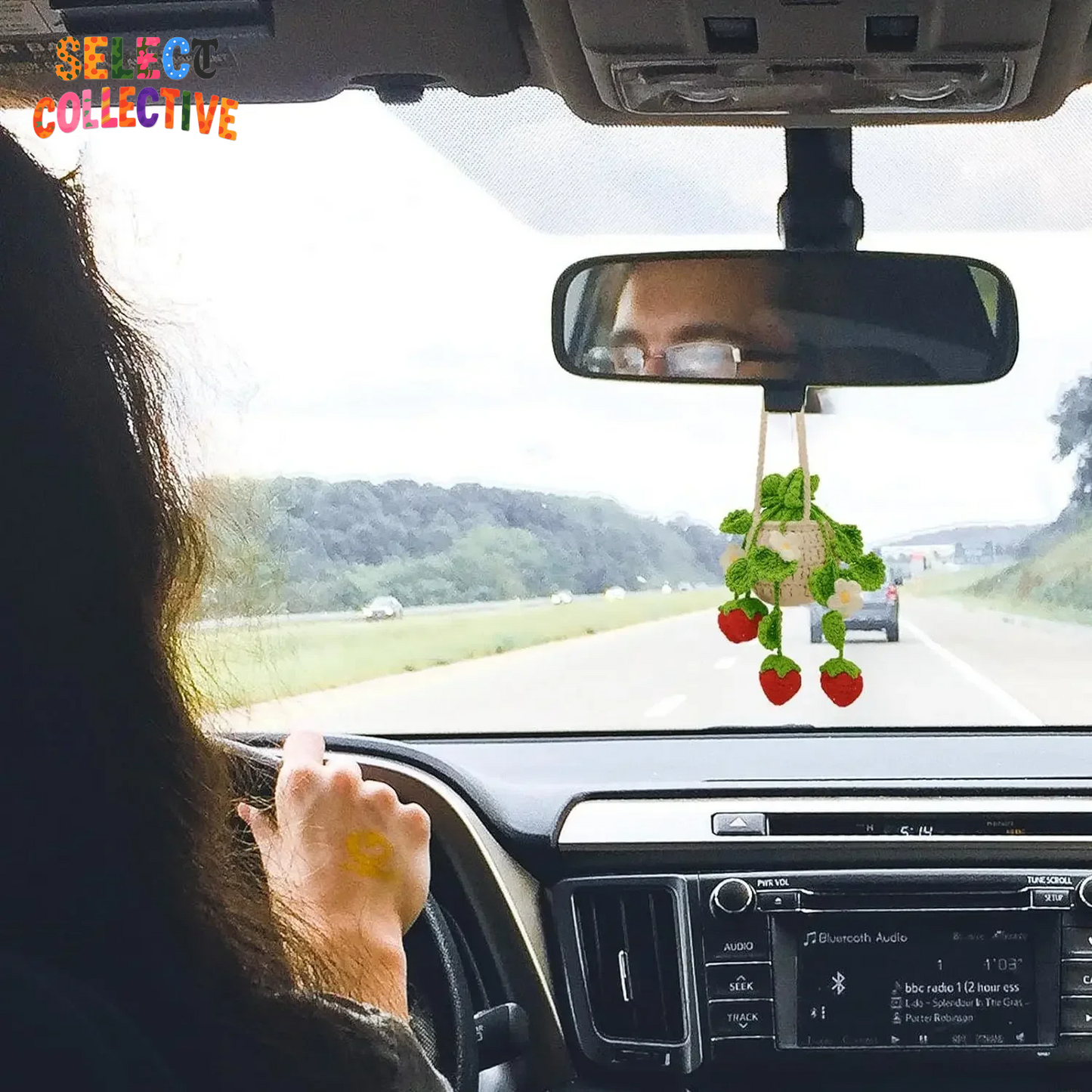 ππΏ Crochet Strawberry Car Plant Buddy β Hanging Basket Ornament for Rearview Mirror β¨ Cute Car Charm Decor